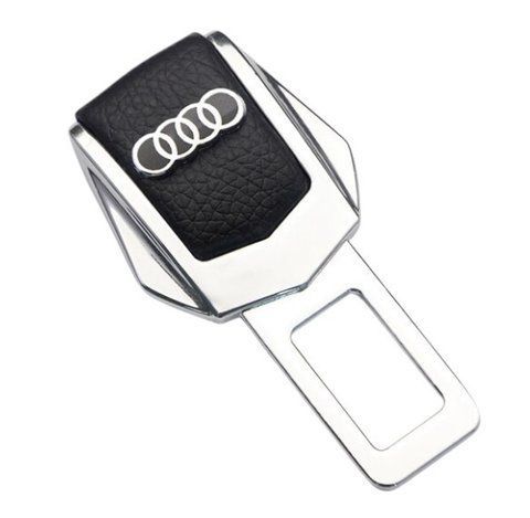 Заглушка ременя безпеки з логотипом Audi екошкіра+метал 80мм 185924 фото