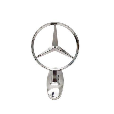 Емблема приціл на капот Mercedes Хром на скотчі (сплав) 101871 фото